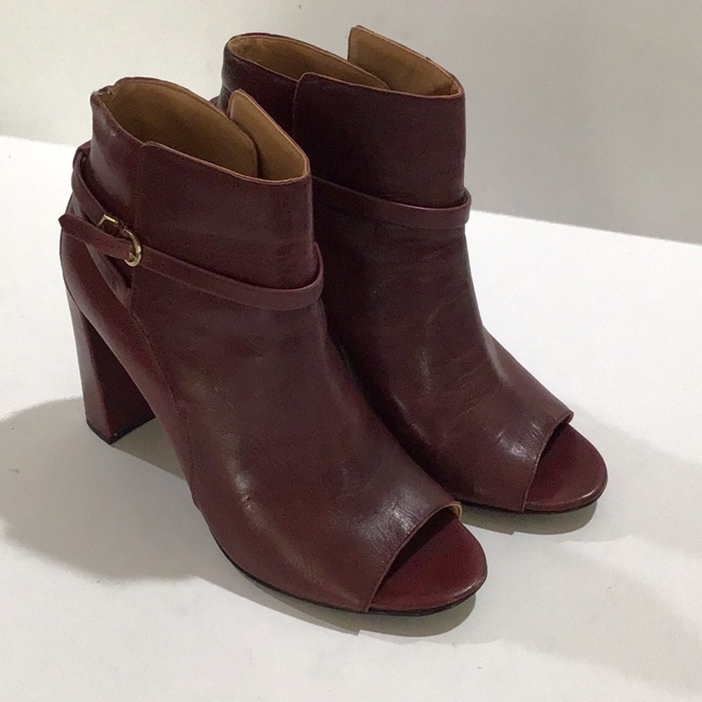 Banana republic hello soulmate heeled booties Pepto burgundy leather size 7.5 M